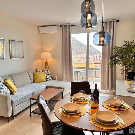 Sunshine Apartment With Sea Viev Адехе Экстерьер фото